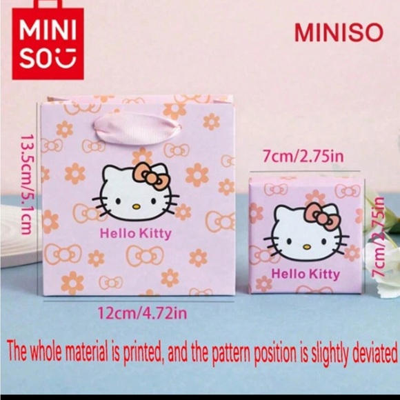 🎁💘2 FOR $15 BUNDLE New with gift box and bag- Hello Kitty necklaces - Picture 3 of 5